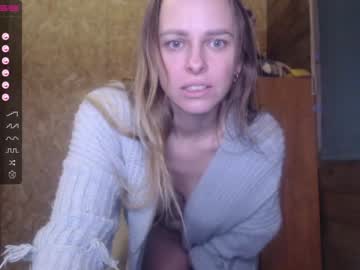 girl
        topmoddel cam image #372936