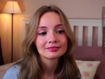 girl
        esmeblond cam image #4723617