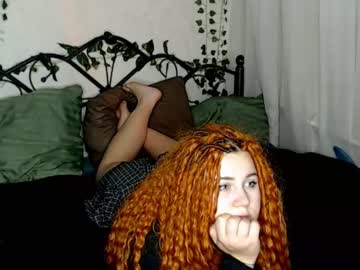 girl
        alicewinchesterr cam image #5498531