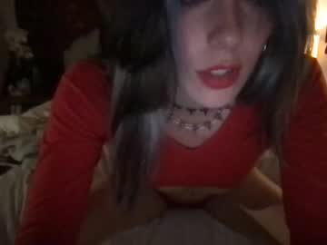 girl
        marinamatisse cam image #4874