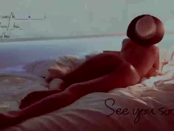 girl
        mystikei cam image #2980383