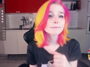 girl
        alicentity cam image #2765201