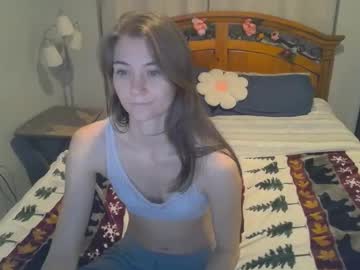 girl
        katynowhere cam image #5948582