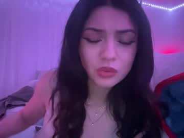 girl
        samantha1282 cam image #1732539