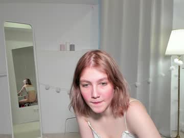 girl
        my_parisss cam image #230150