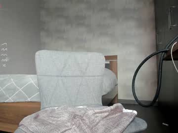 girl
        feraleyes cam image #2521737