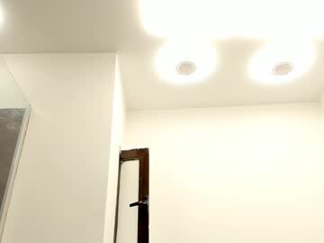 girl
        hotfallingdevil cam image #4281300
