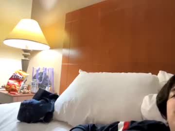couple Sex Cam Girls Roleplay For Viewers On Chaturbate with yunglatincouple223