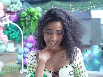 girl
        amnie_ cam image #5300443