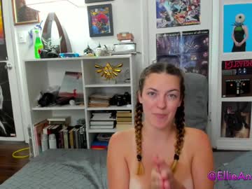 couple
        ellieandjonnie cam image #5066051
