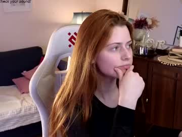 girl
        doll_lesli cam image #6740557