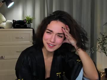 girl
        ella_flar_ cam image #405960
