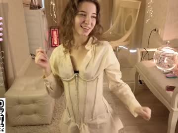 girl
        checkmypeach cam image #2996636
