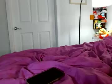 girl
        jasminerica cam image #5355347