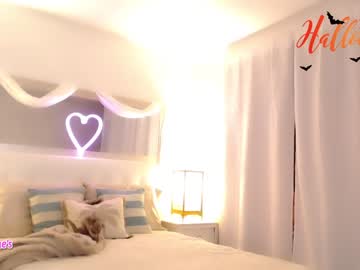 girl
        amyvalentine cam image #2751431