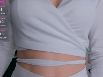 girl
        fly_best cam image #5983717