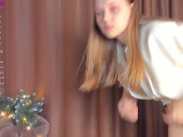 girl
        sisicrisi cam image #563941