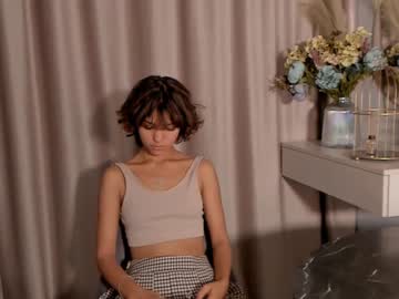girl
        lenaelisabeth cam image #2914934