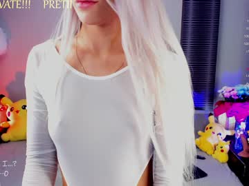 girl
        blush_mikki cam image #5294215