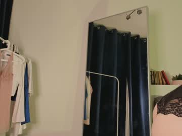 girl
        alistiy cam image #320237