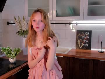 girl
        maudbayles cam image #5357673