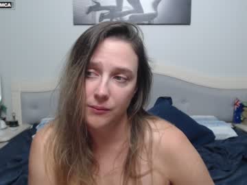 girl
        bluexstacey cam image #3924319