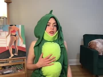 girl
        littlesugarpea cam image #2684597