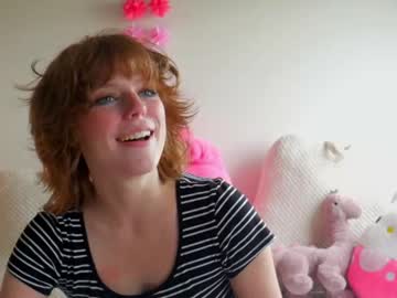 girl
        sisypheanlove cam image #1346407