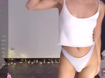 girl
        babby_girl_ cam image #4826872