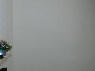 girl
        vivien_slender cam image #4419205