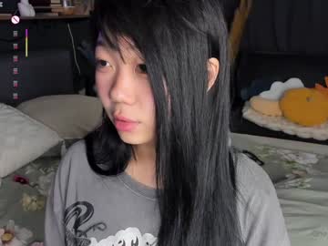 girl
        one_1ove cam image #6330510