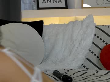 girl
        annadutton cam image #5285867