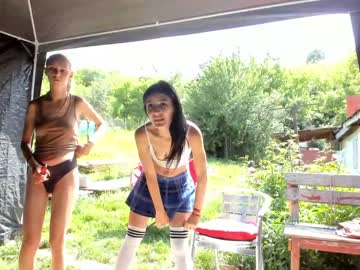 couple
        naughtylov3 cam image #1632987