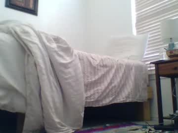 girl
        good_pet cam image #2223059