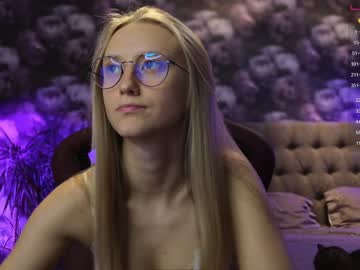 girl
        angeellina cam image #987531