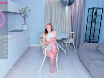 girl
        barbarajennifer cam image #2103411