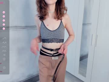 girl
        maureenbruster cam image #3929814