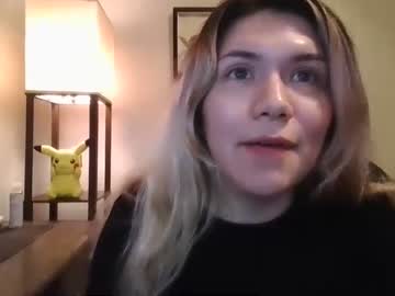 girl
        virgngirl cam image #3848803