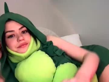 girl
        littlesugarpea cam image #1205690