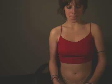 girl
        sisypheanlove cam image #1053082