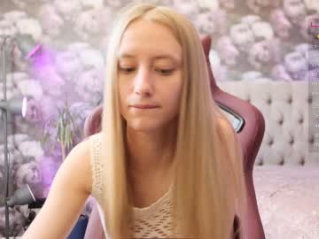 girl
        angeellina cam image #1762605