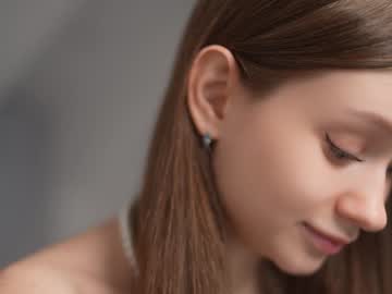girl
        bless_sheila cam image #5918667
