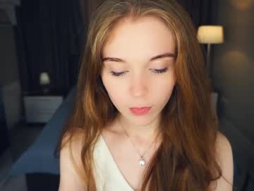 girl
        cathrynchapel cam image #4842173