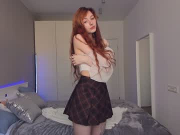 girl
        jennifer_ewans cam image #1401166