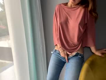 girl
        nyconik cam image #4210441