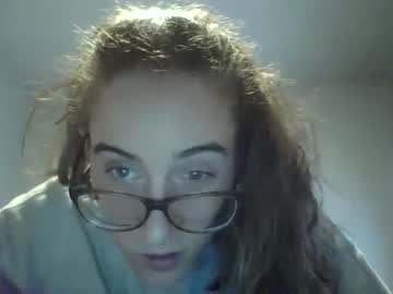 girl
        xperkyandtightx cam image #400889