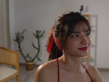 girl
        urcutelinda cam image #5775666