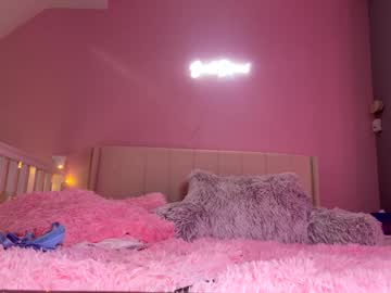 girl
        itsmelolax cam image #6037119