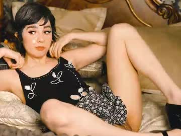 girl
        thecamwoman cam image #6898986