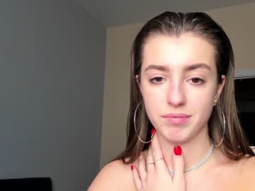 girl
        coy_amina_ cam image #749553
